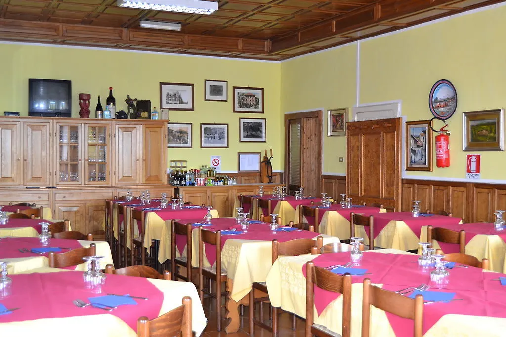 Hotel Moderno Aritzo 2*,  Italy